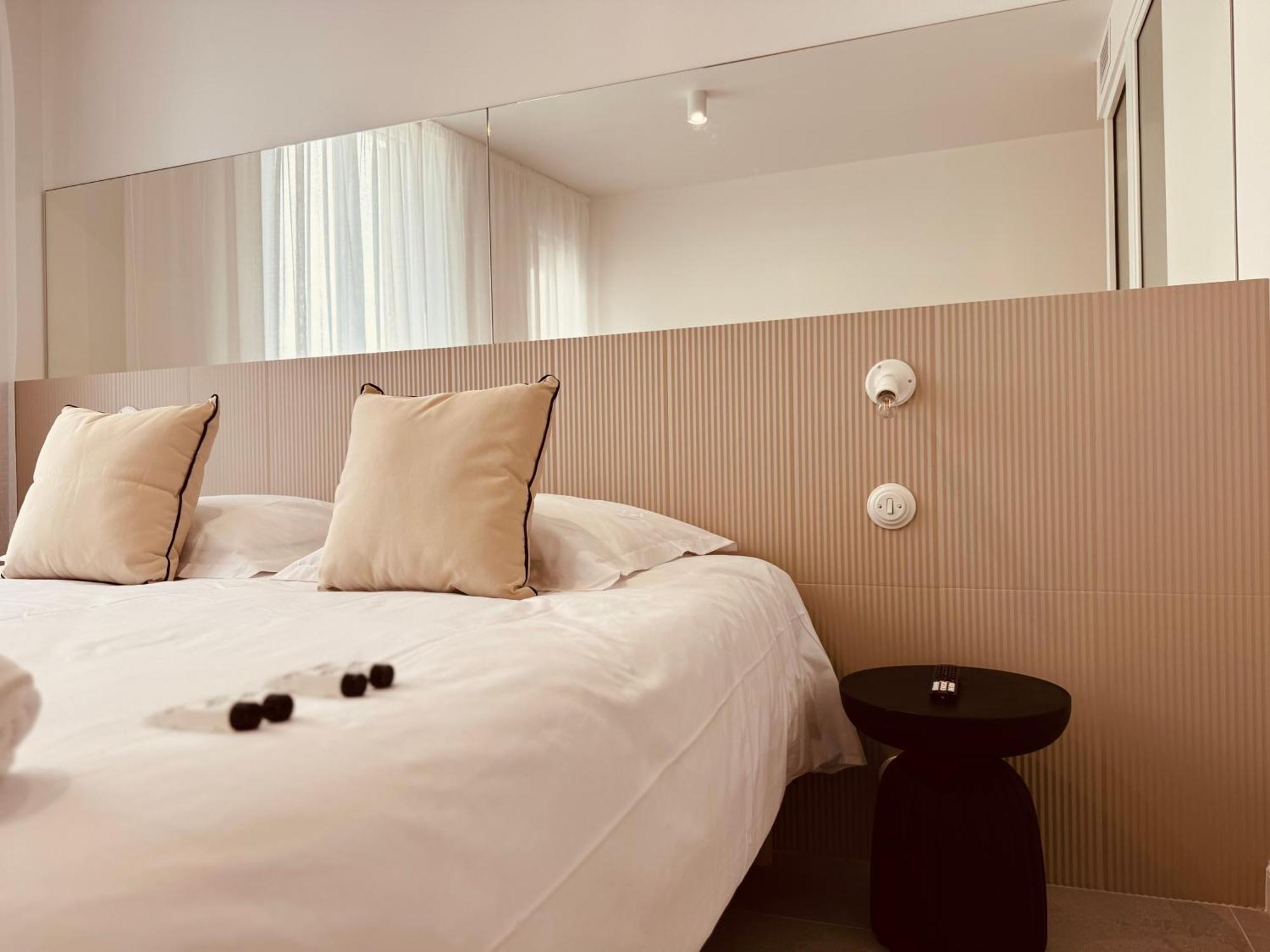 Maison Lyo Suite Luxe Cannes Bagian luar foto