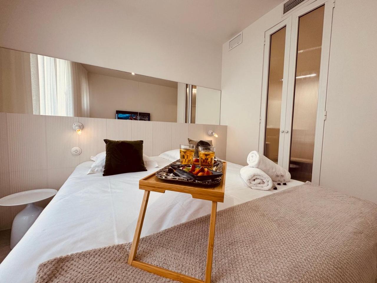 Maison Lyo Suite Luxe Cannes Bagian luar foto