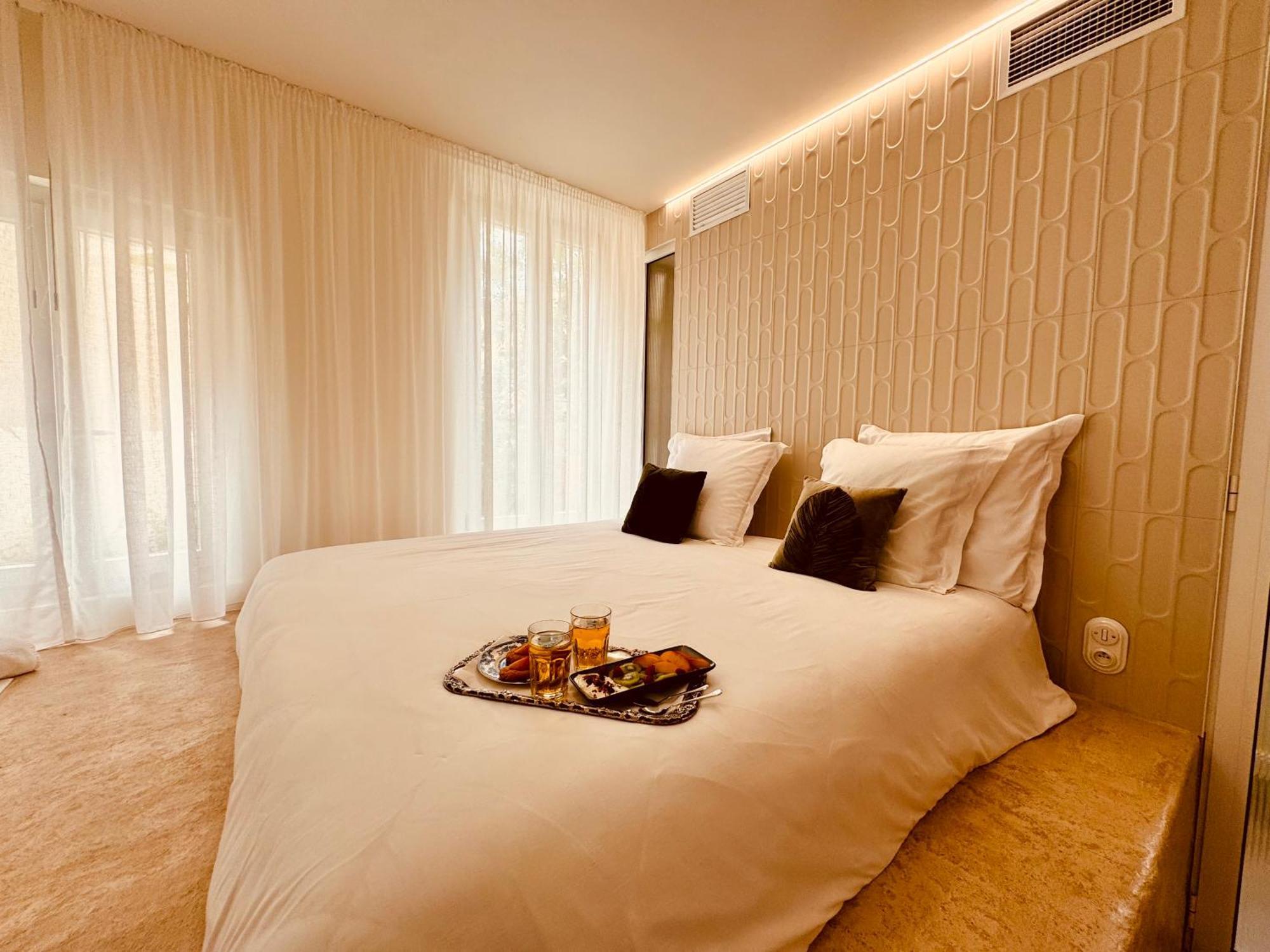 Maison Lyo Suite Luxe Cannes Bagian luar foto