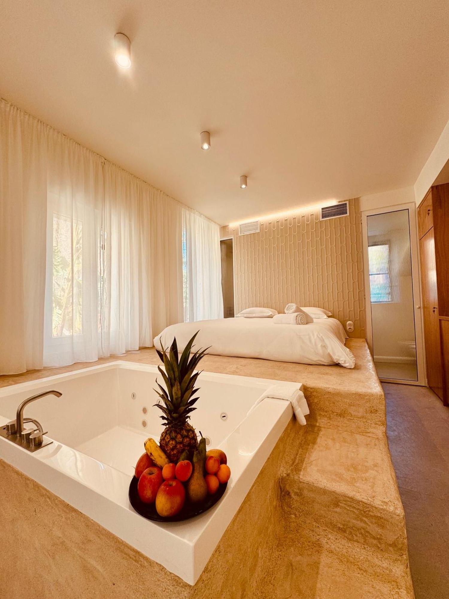 Maison Lyo Suite Luxe Cannes Bagian luar foto